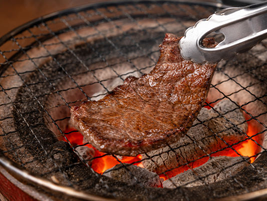炭火で焼く肉をもっとおいしくする5つのコツ