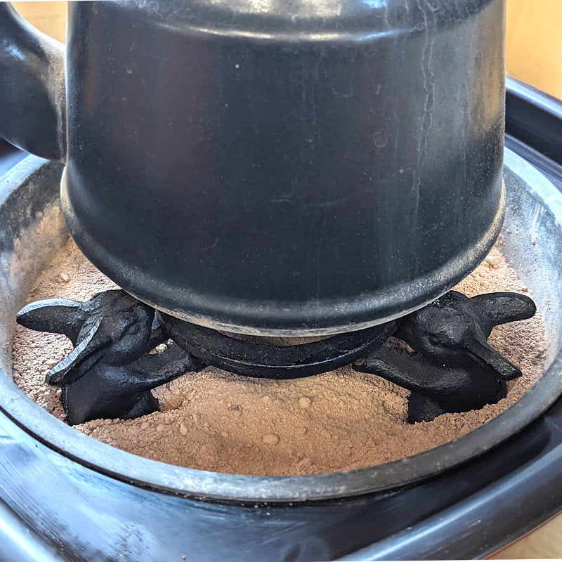 うさぎ五徳（兎ごとく） – 【炭・燃料の専門通販】+炭STYLE 増田屋