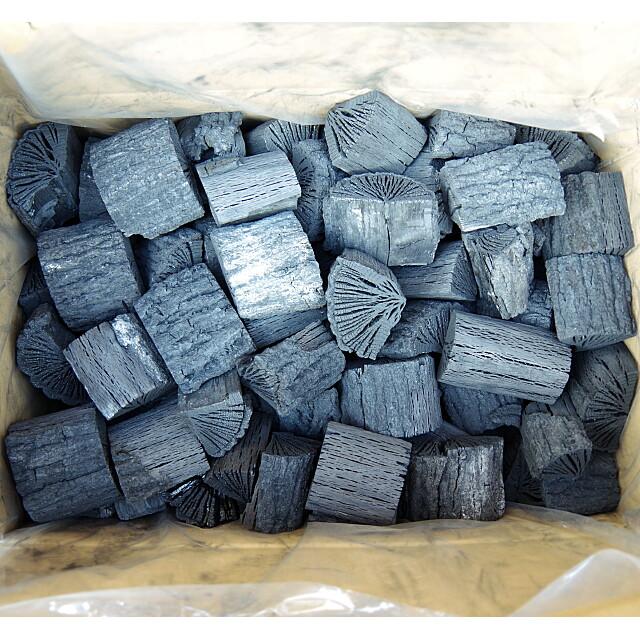 椚　長炭　約4キログラム　二箱 茶の湯炭（椚） | charcoal＆energy proshop